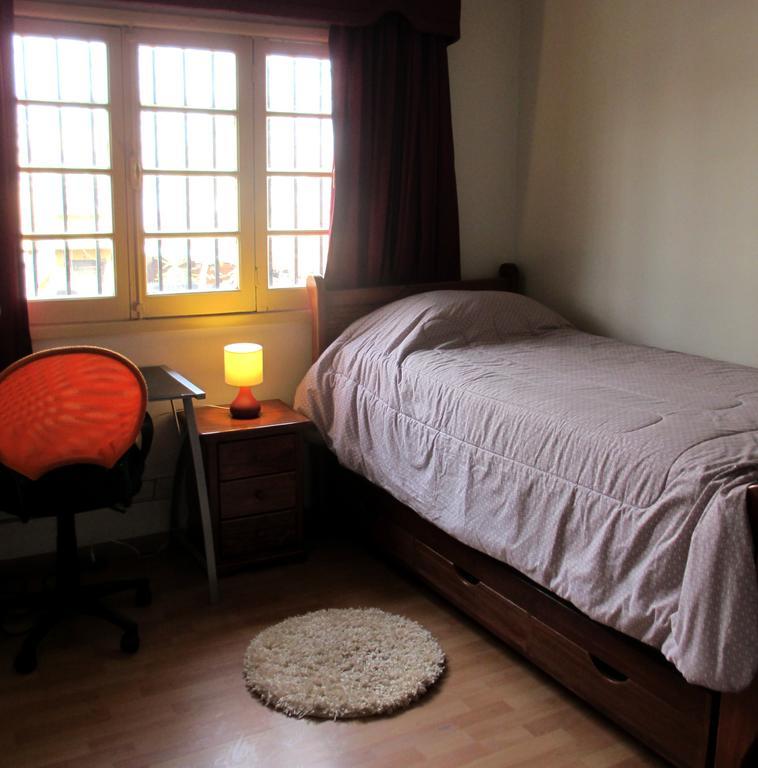 Casa De Academicos Hotell Santiago de Chile Rum bild